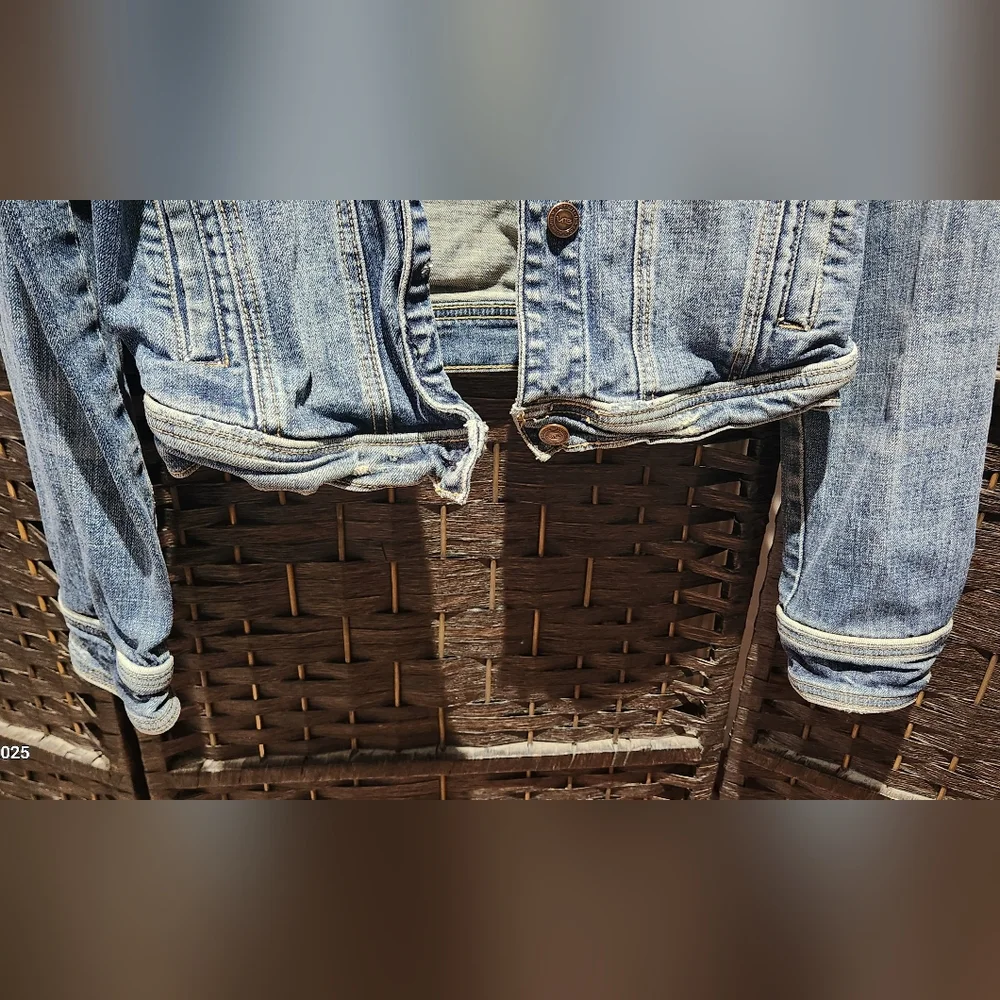 Distressed Jean Jacket - Picture 5 of 5